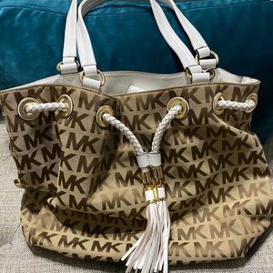 MK purse